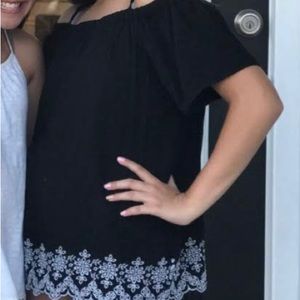 old navy cold shoulder top